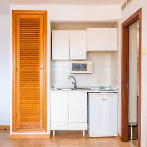 https://apto-con-terraza-204.allmallorcahotels.com